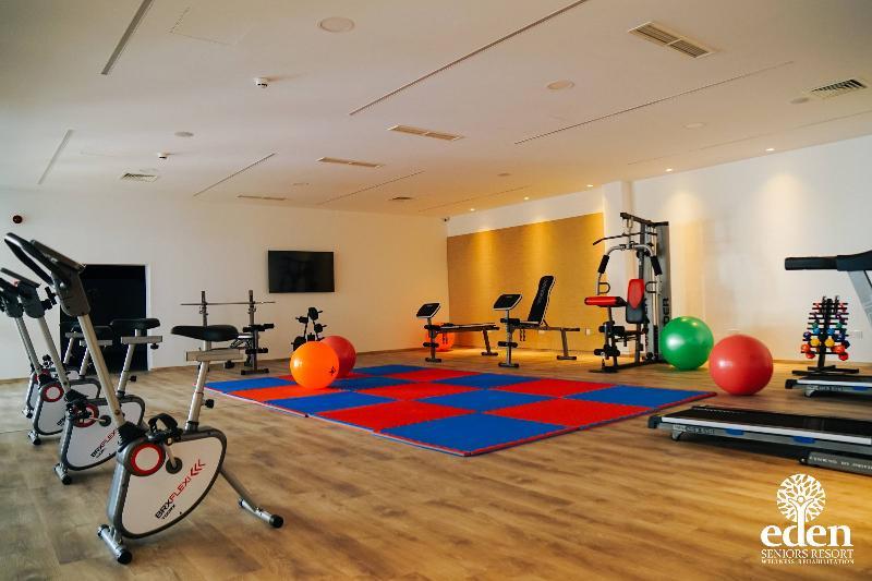 Eden Resort Wellness Rehabilitation Tersephanou Dış mekan fotoğraf