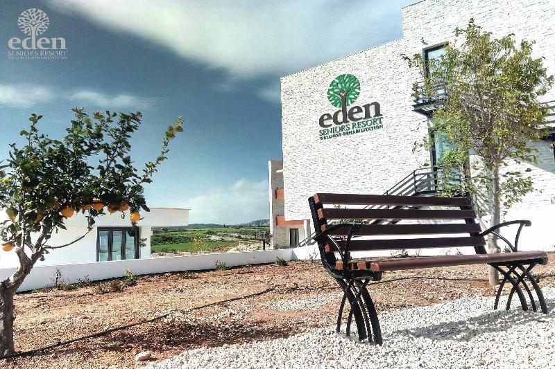 Eden Resort Wellness Rehabilitation Tersephanou Dış mekan fotoğraf